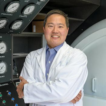 Dr. Enoch Huang